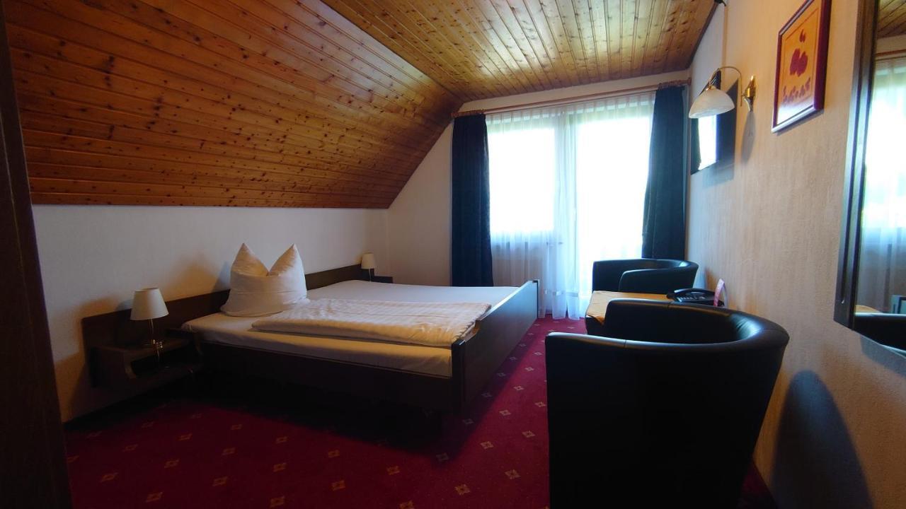 Hotel Landgasthof Fromm Untergruppenbach Exterior photo